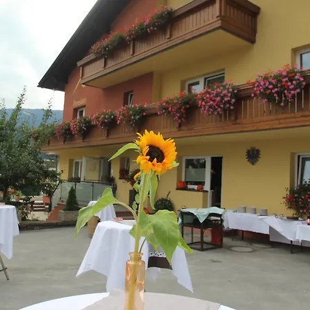 Nocleg ze śniadaniem Cafe-pension Margret 3*