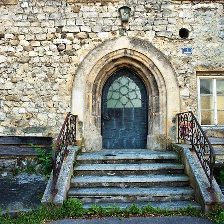 B&B Cafe-pension Margret 지를