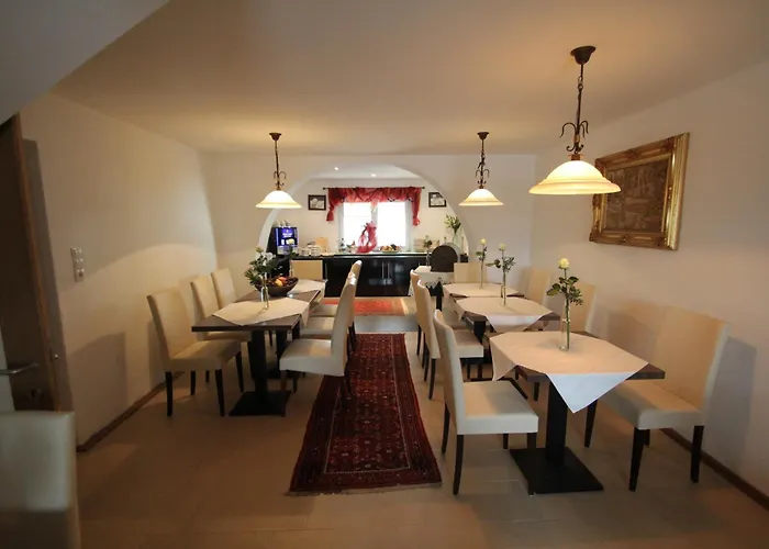 Bed & Breakfast Cafe-pension Margret