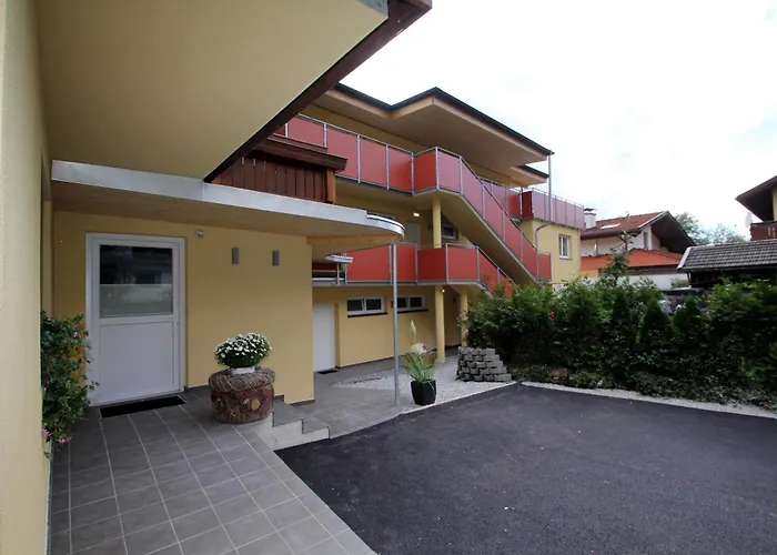 Bed and Breakfast Cafe-pension Margret 3*