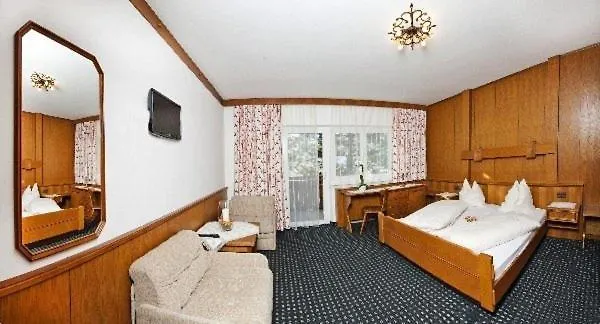 Bed and Breakfast Cafe-pension Margret Zirl